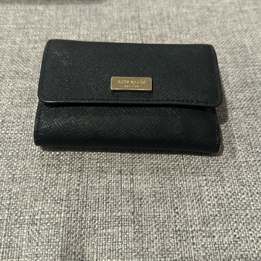 Kate spade trifold wallet